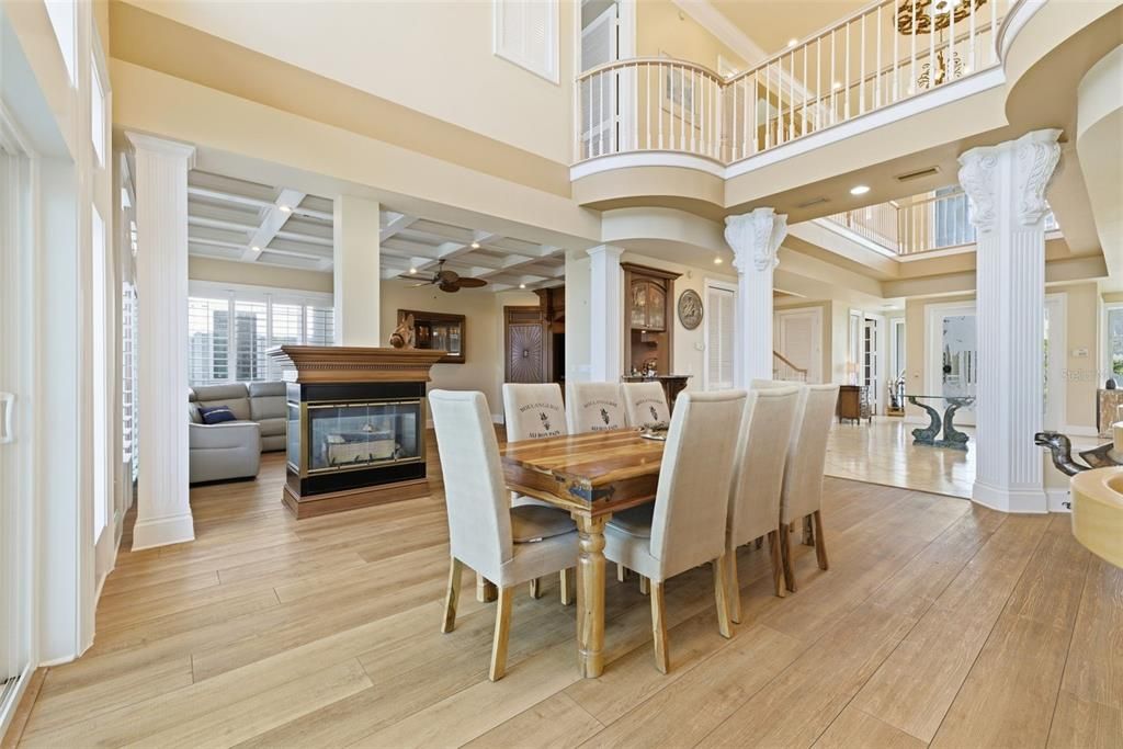 For Sale: $3,849,000 (5 beds, 6 baths, 5024 Square Feet)