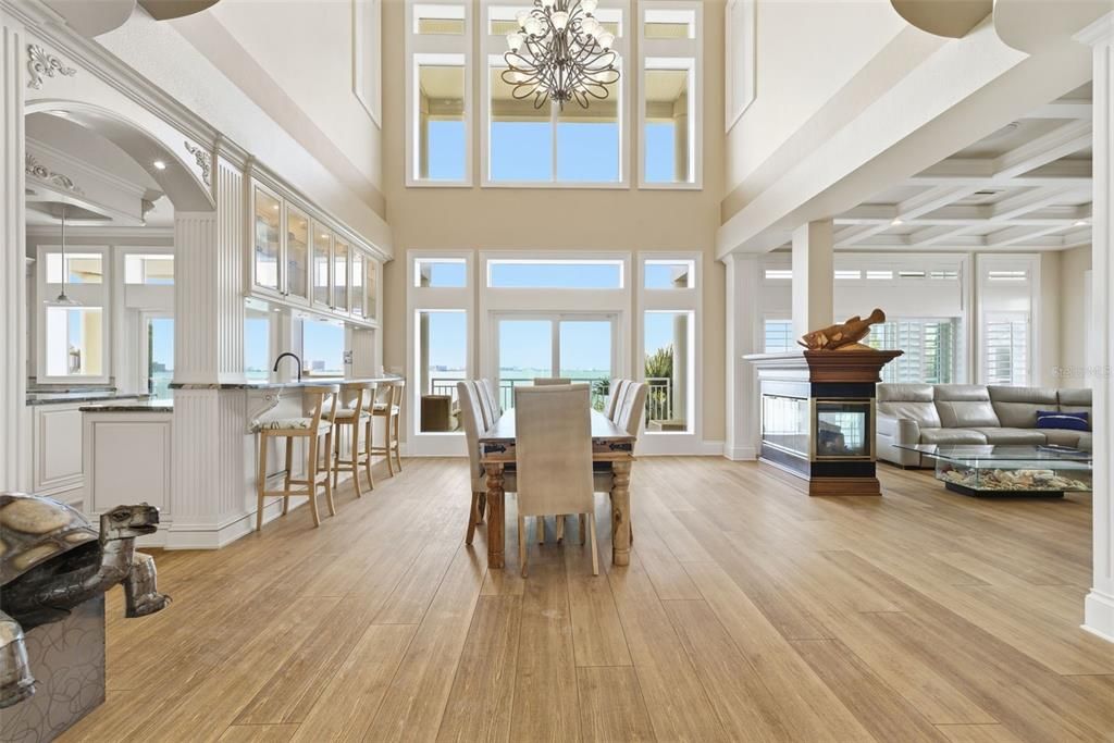 For Sale: $3,849,000 (5 beds, 6 baths, 5024 Square Feet)