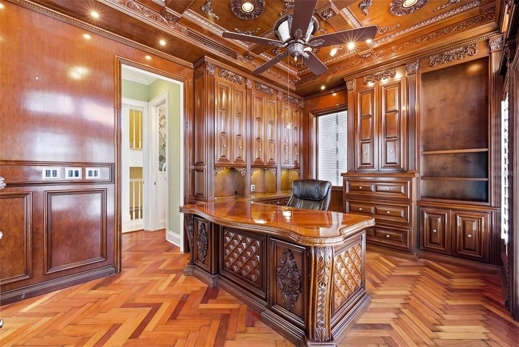 For Sale: $3,849,000 (5 beds, 6 baths, 5024 Square Feet)