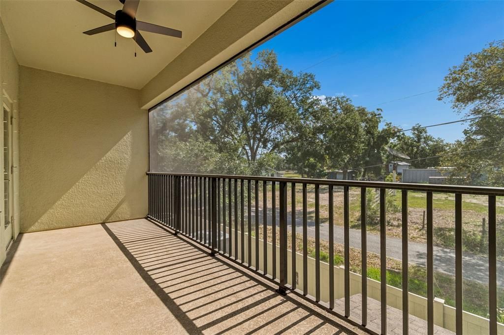For Sale: $390,000 (4 beds, 3 baths, 2077 Square Feet)