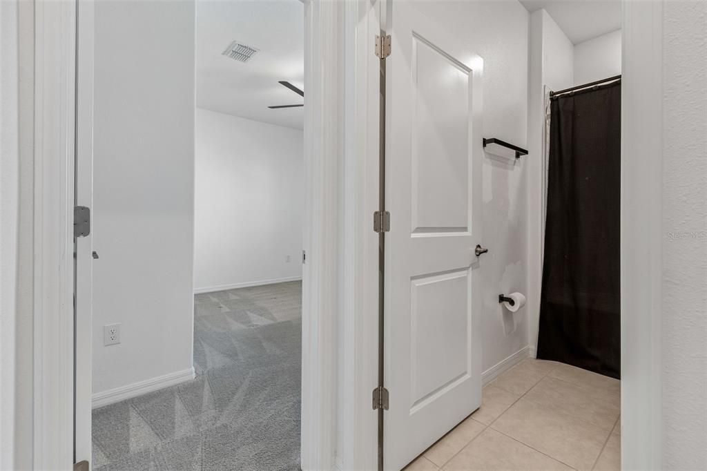 For Sale: $390,000 (4 beds, 3 baths, 2077 Square Feet)