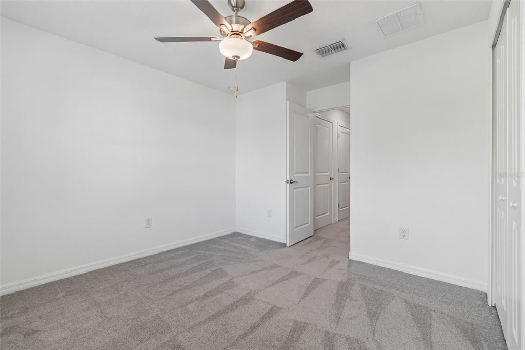 For Sale: $390,000 (4 beds, 3 baths, 2077 Square Feet)