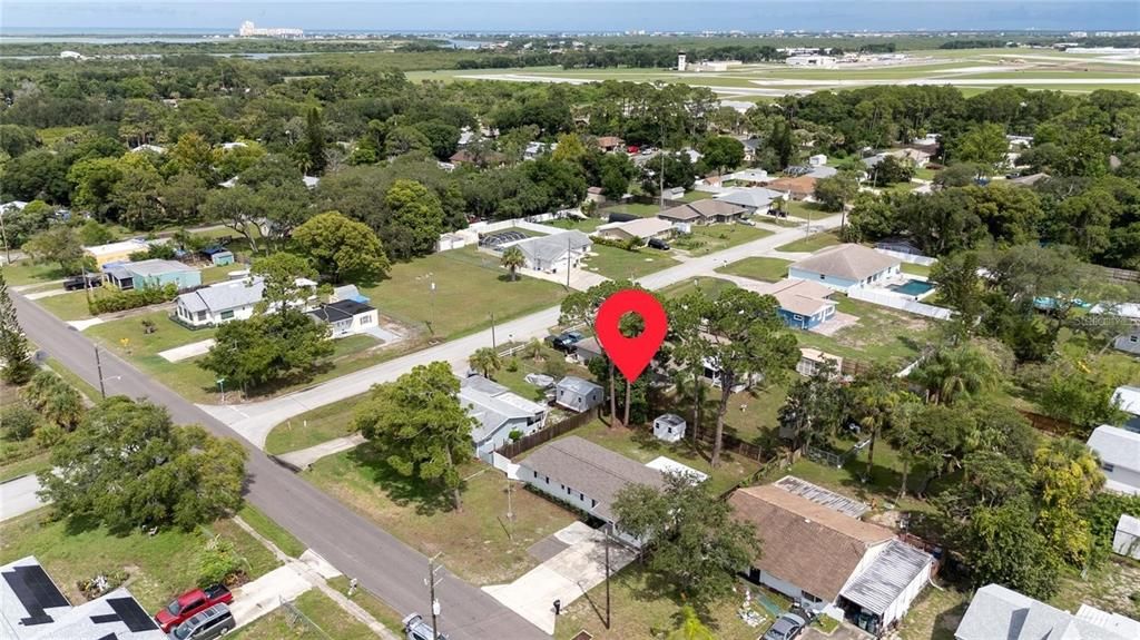 For Rent: $2,100 (3 beds, 2 baths, 1206 Square Feet)