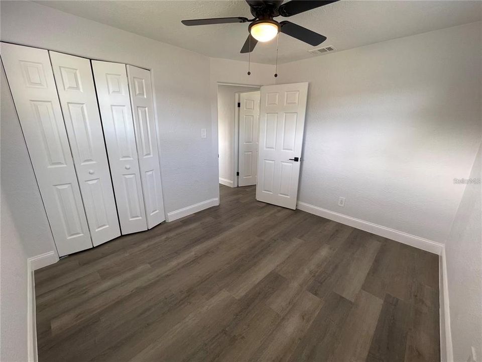 For Rent: $2,100 (3 beds, 2 baths, 1206 Square Feet)