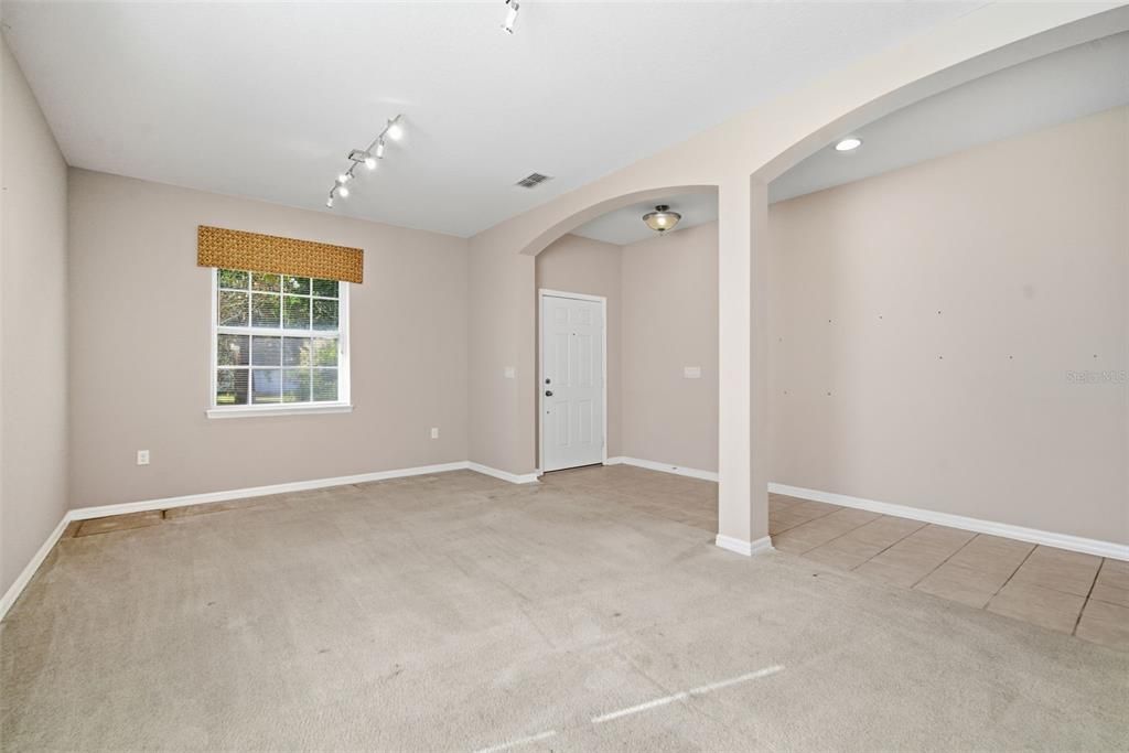 For Sale: $469,900 (4 beds, 2 baths, 2383 Square Feet)