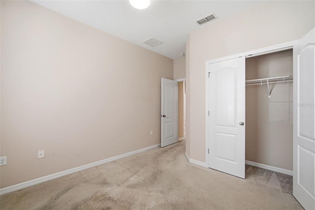 For Sale: $469,900 (4 beds, 2 baths, 2383 Square Feet)