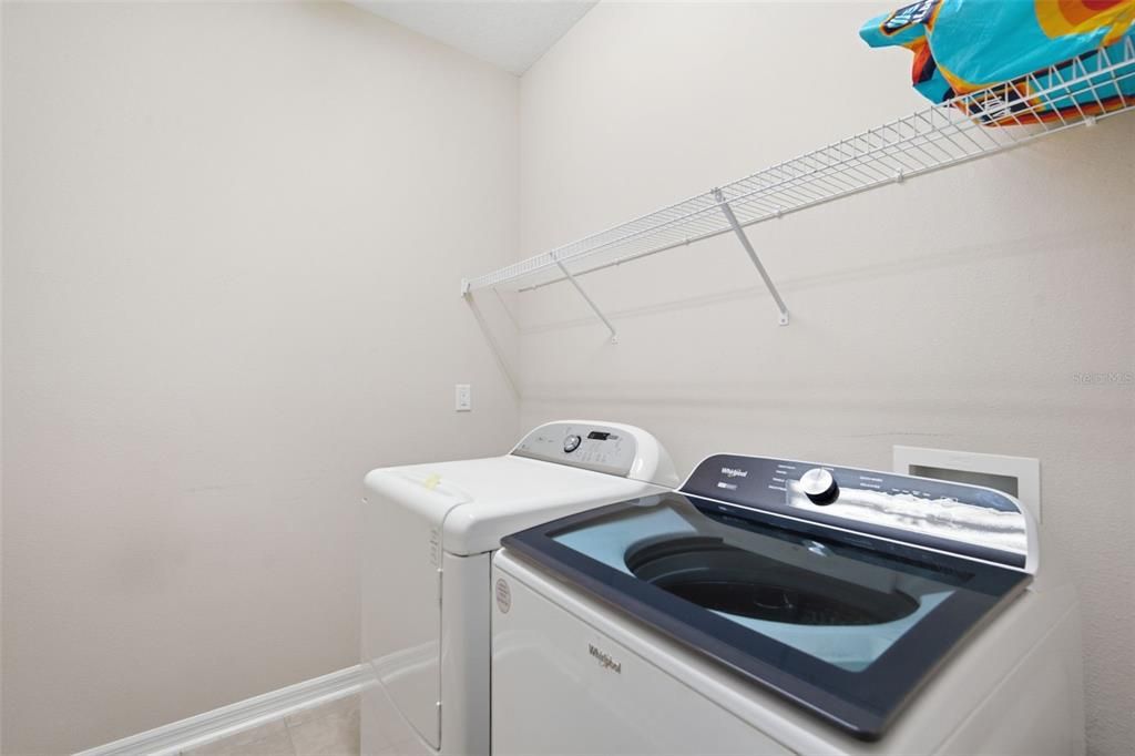 For Sale: $469,900 (4 beds, 2 baths, 2383 Square Feet)