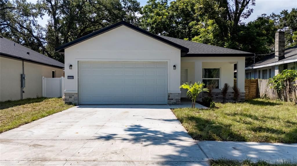 En Venta: $389,900 (3 camas, 2 baños, 1592 Pies cuadrados)