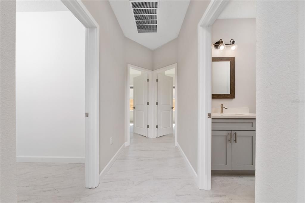 En Venta: $389,900 (3 camas, 2 baños, 1592 Pies cuadrados)
