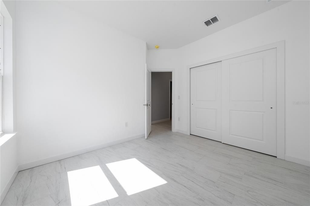 En Venta: $389,900 (3 camas, 2 baños, 1592 Pies cuadrados)