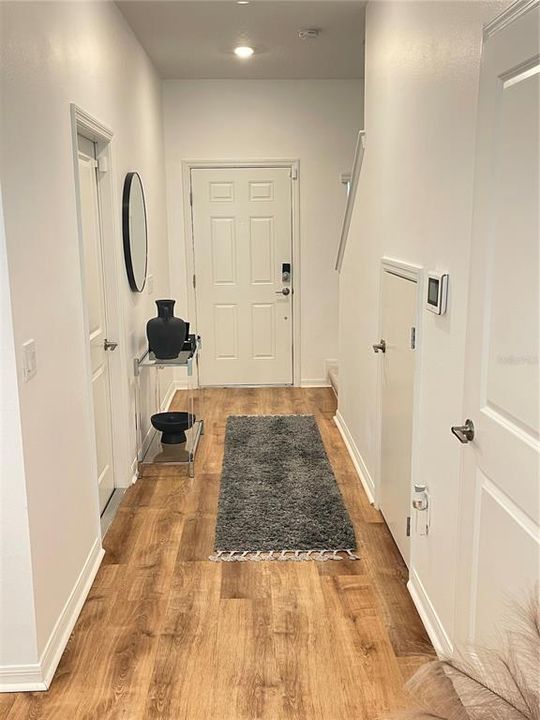 En Venta: $307,990 (3 camas, 2 baños, 1365 Pies cuadrados)