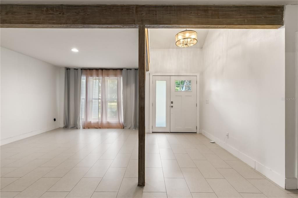 For Rent: $4,000 (4 beds, 3 baths, 2562 Square Feet)