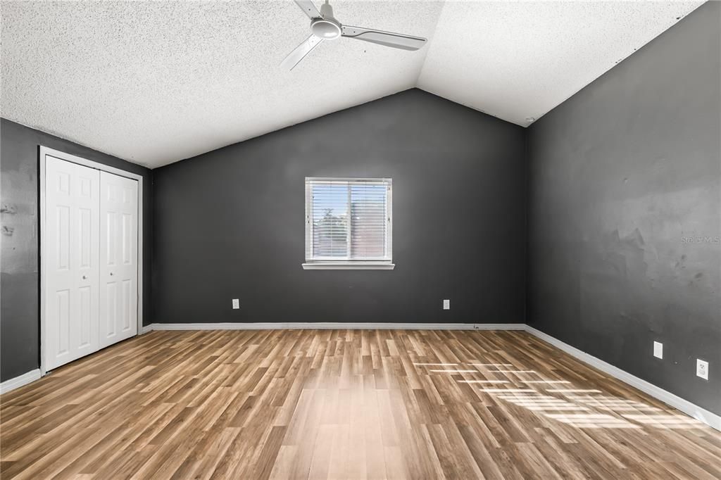 For Rent: $4,000 (4 beds, 3 baths, 2562 Square Feet)