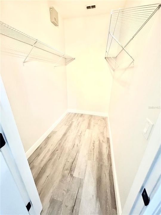 En Venta: $339,999 (3 camas, 2 baños, 1428 Pies cuadrados)