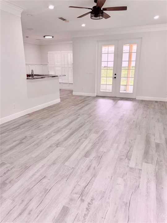 En Venta: $339,999 (3 camas, 2 baños, 1428 Pies cuadrados)