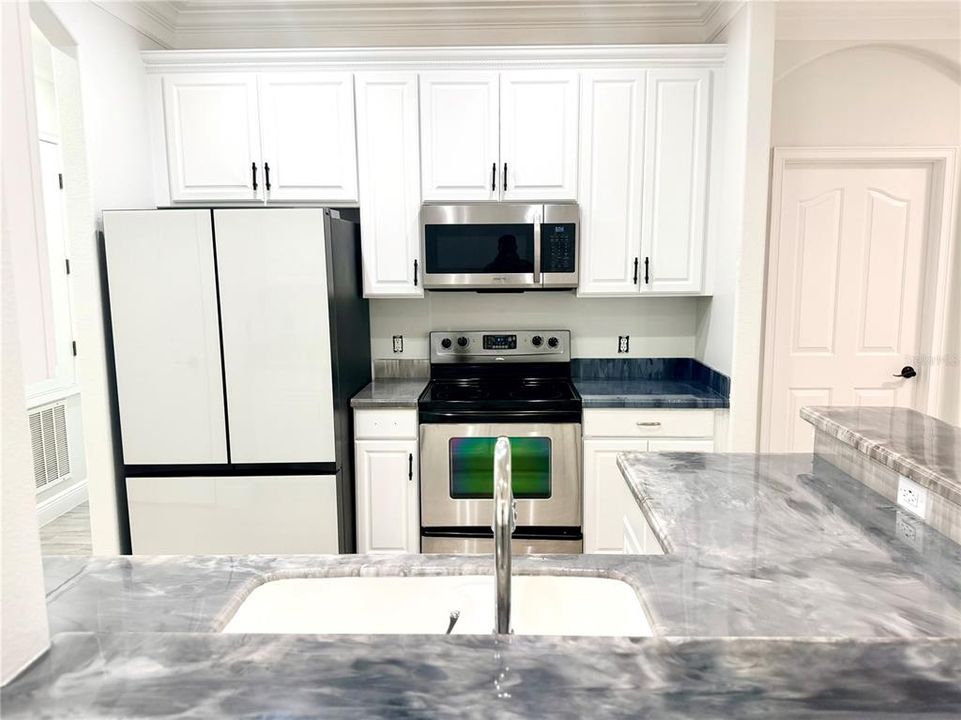 En Venta: $339,999 (3 camas, 2 baños, 1428 Pies cuadrados)