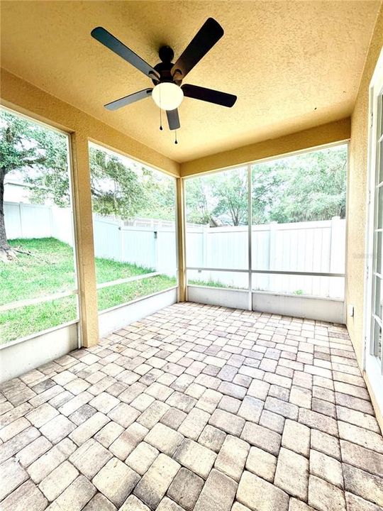 En Venta: $339,999 (3 camas, 2 baños, 1428 Pies cuadrados)