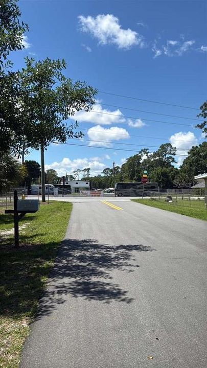 For Rent: $1,650 (2 beds, 2 baths, 840 Square Feet)