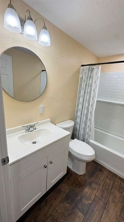 For Rent: $1,650 (2 beds, 2 baths, 840 Square Feet)