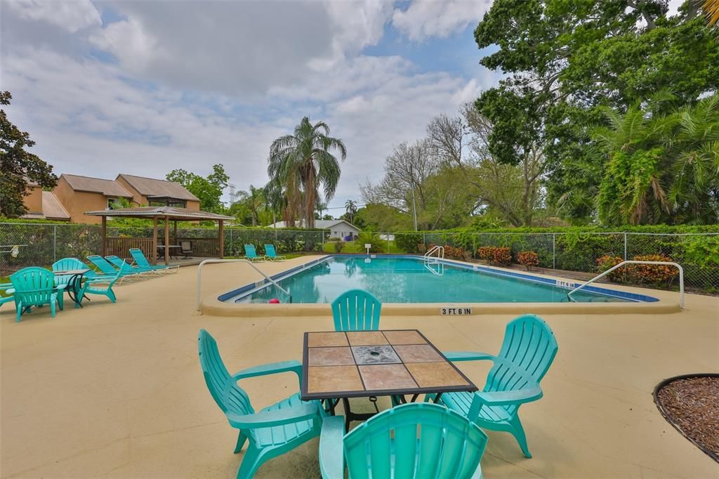For Sale: $290,000 (3 beds, 2 baths, 1260 Square Feet)