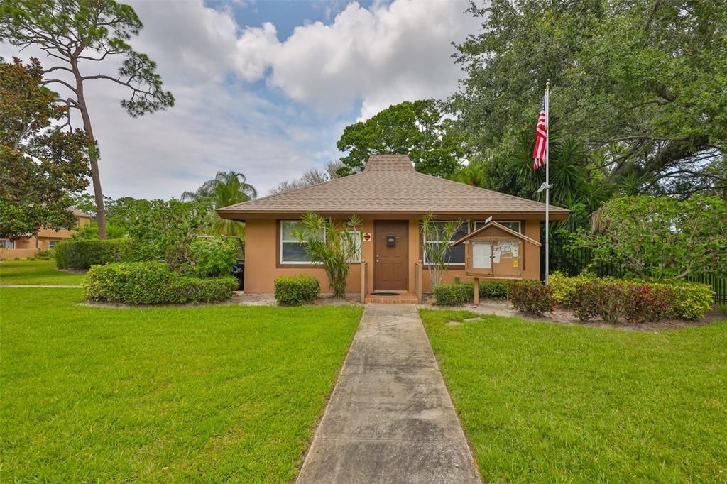 For Sale: $290,000 (3 beds, 2 baths, 1260 Square Feet)