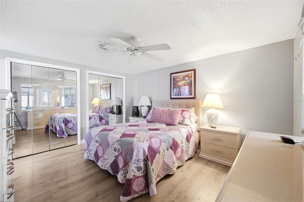 For Sale: $250,000 (2 beds, 2 baths, 1998 Square Feet)