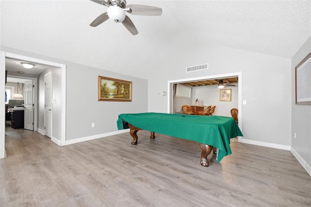 For Sale: $250,000 (2 beds, 2 baths, 1998 Square Feet)