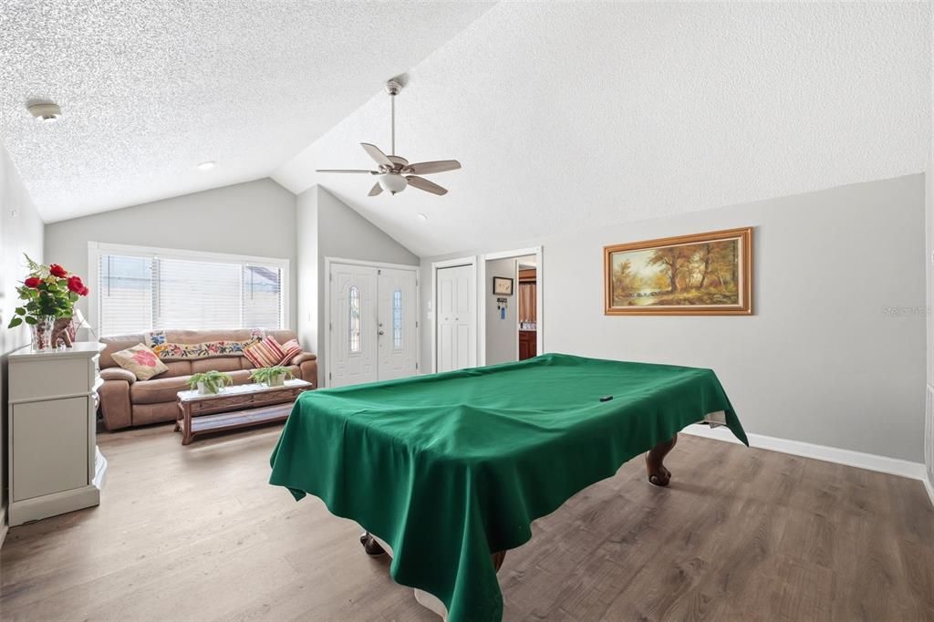 For Sale: $250,000 (2 beds, 2 baths, 1998 Square Feet)