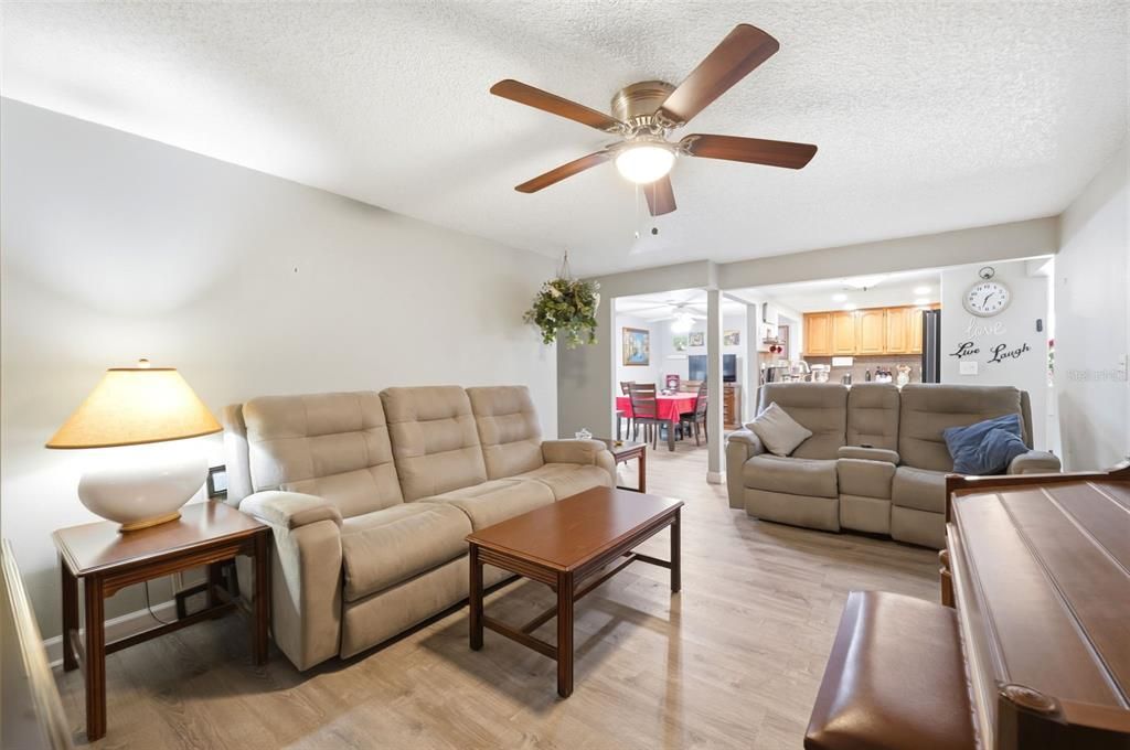 For Sale: $250,000 (2 beds, 2 baths, 1998 Square Feet)
