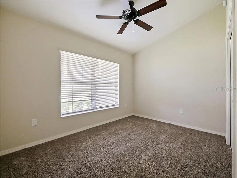 For Sale: $389,000 (4 beds, 2 baths, 1829 Square Feet)