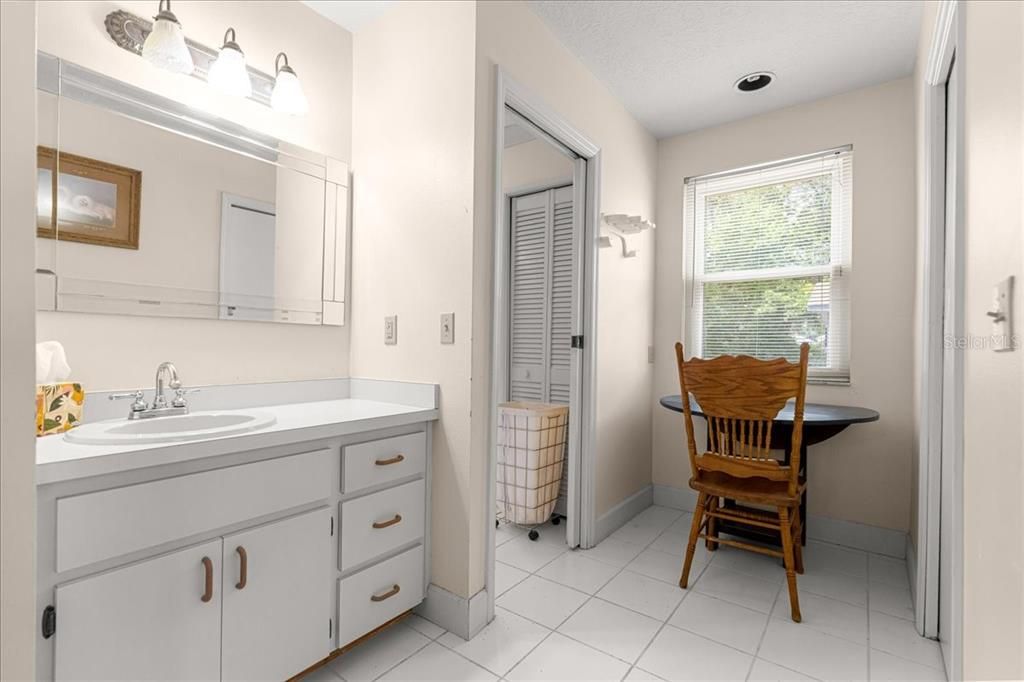 For Sale: $825,000 (5 beds, 3 baths, 3060 Square Feet)