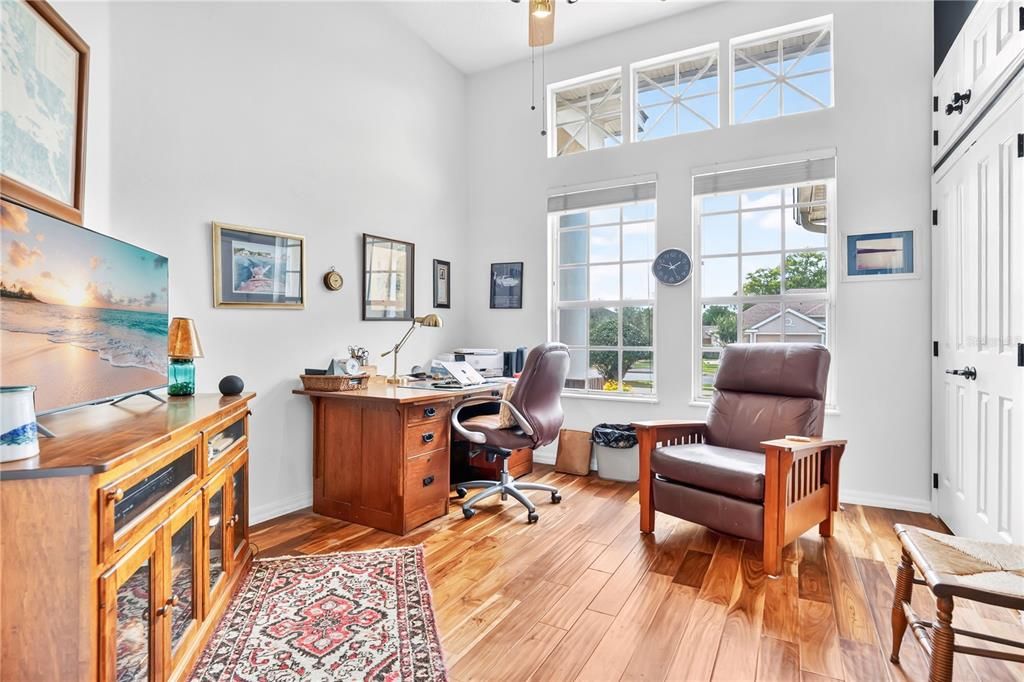 For Sale: $703,000 (4 beds, 3 baths, 2475 Square Feet)