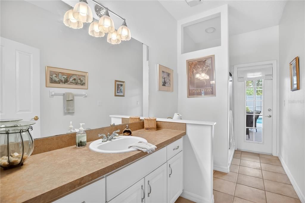 For Sale: $703,000 (4 beds, 3 baths, 2475 Square Feet)