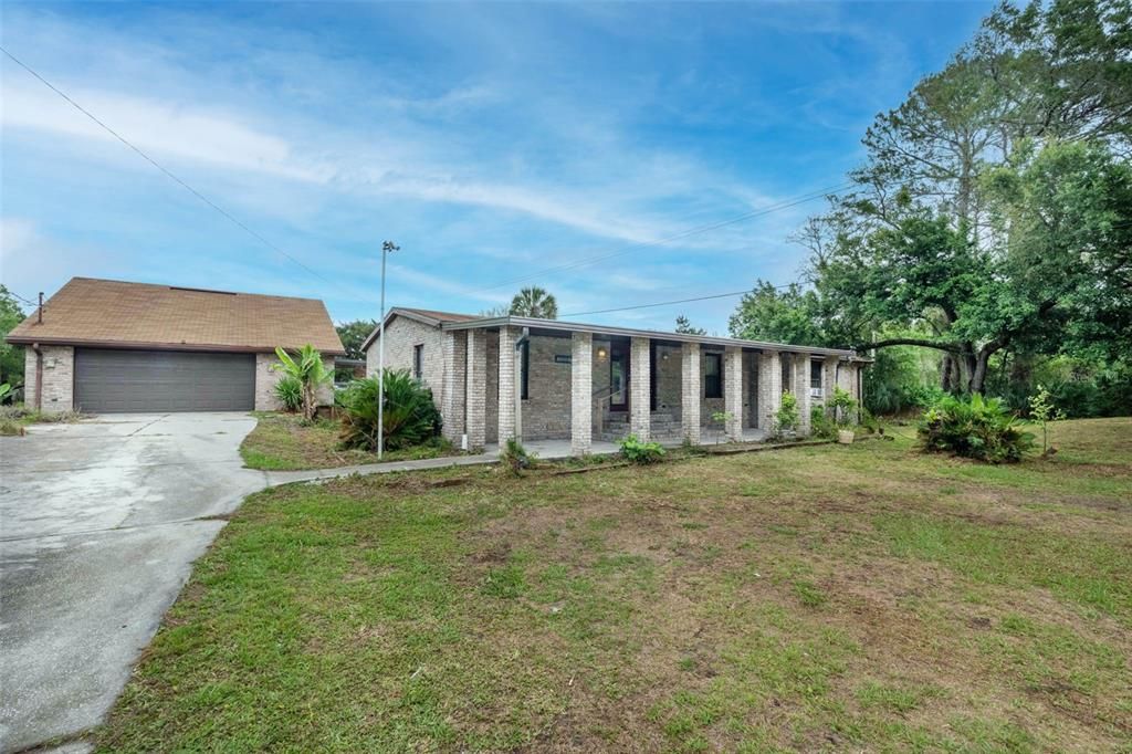 For Sale: $420,000 (5 beds, 3 baths, 2928 Square Feet)