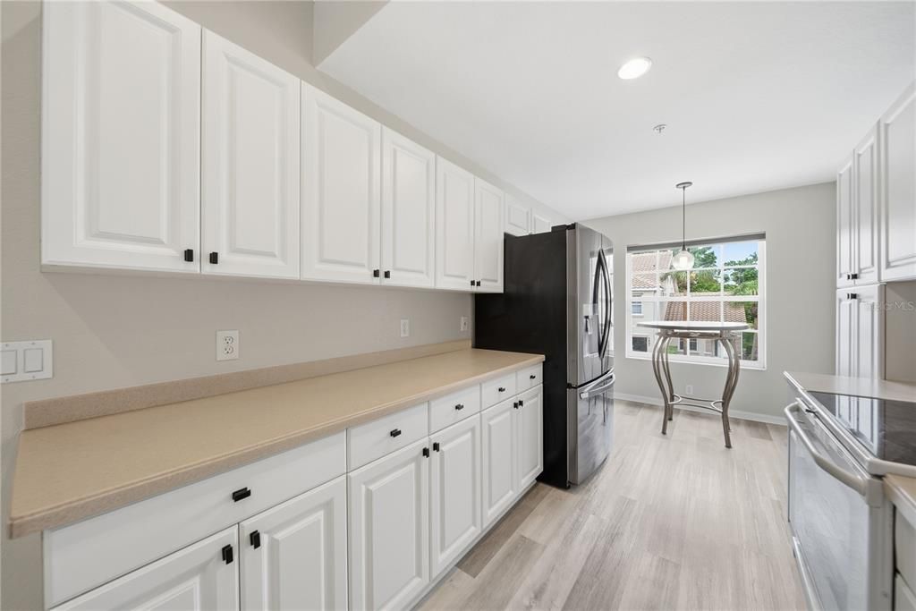 En Venta: $269,500 (2 camas, 2 baños, 1409 Pies cuadrados)