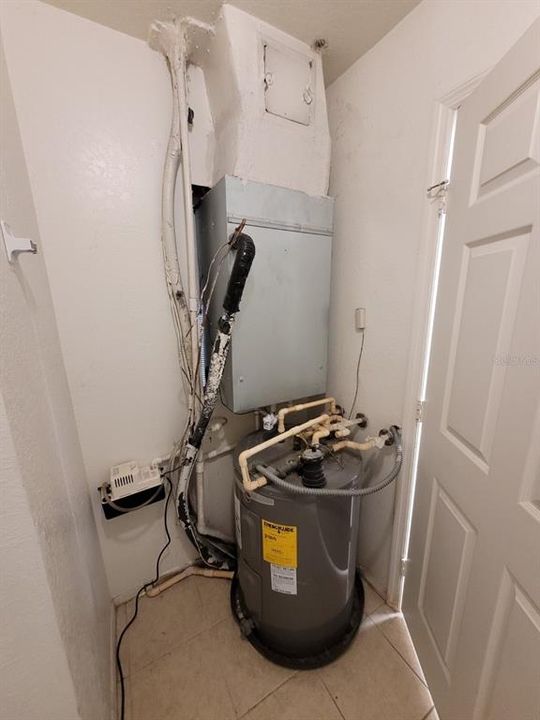 For Rent: $1,500 (2 beds, 2 baths, 987 Square Feet)
