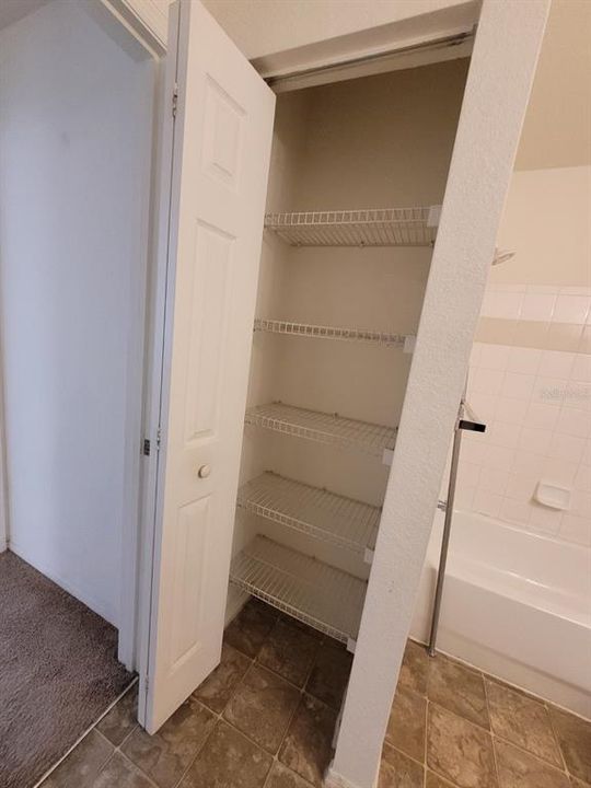 For Rent: $1,500 (2 beds, 2 baths, 987 Square Feet)