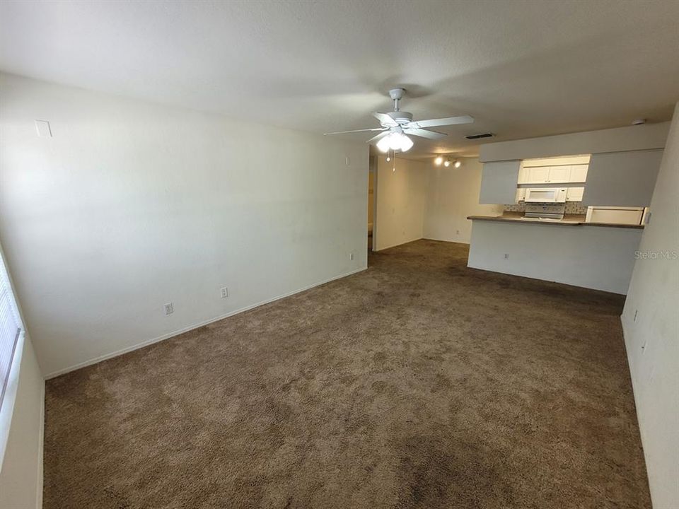 For Rent: $1,500 (2 beds, 2 baths, 987 Square Feet)