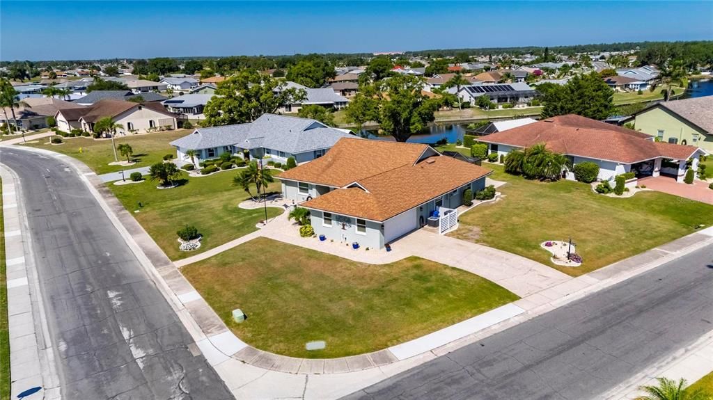 En Venta: $479,000 (3 camas, 2 baños, 2037 Pies cuadrados)