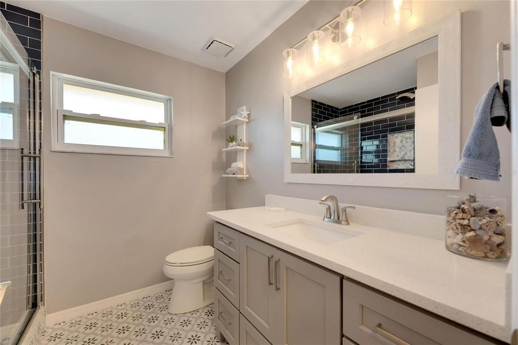 En Venta: $479,000 (3 camas, 2 baños, 2037 Pies cuadrados)