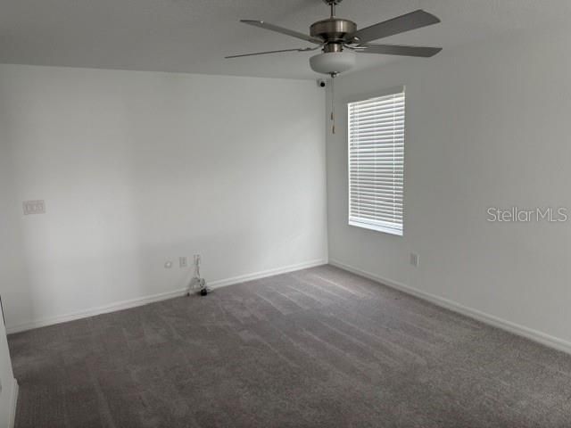 For Sale: $398,500 (5 beds, 2 baths, 2389 Square Feet)