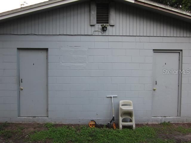 For Rent: $1,350 (2 beds, 1 baths, 742 Square Feet)