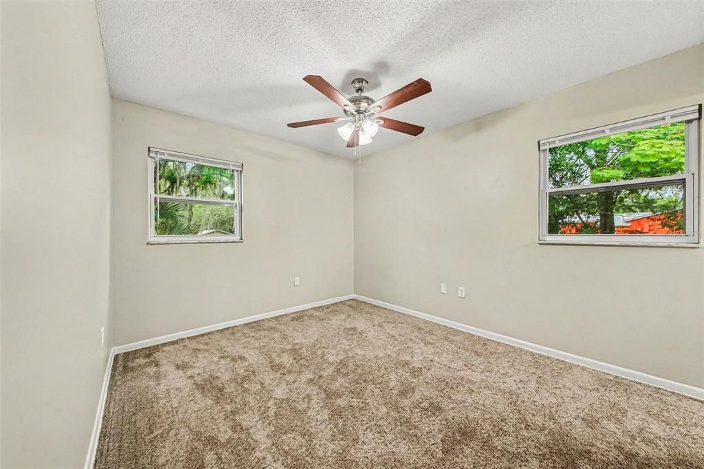 For Sale: $214,900 (3 beds, 1 baths, 1454 Square Feet)