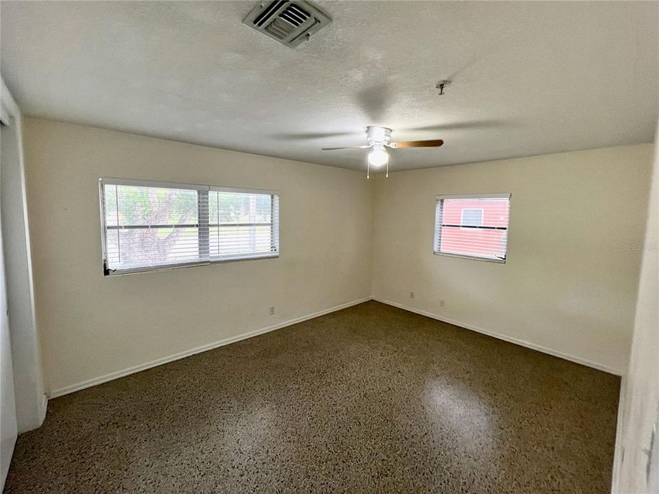 En Venta: $350,000 (3 camas, 2 baños, 1431 Pies cuadrados)