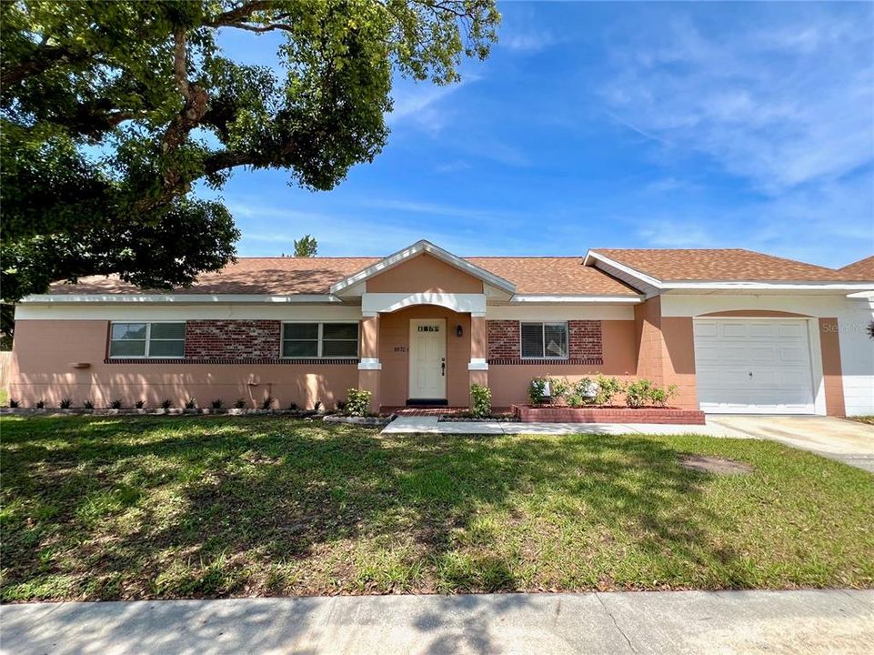 En Venta: $350,000 (3 camas, 2 baños, 1431 Pies cuadrados)