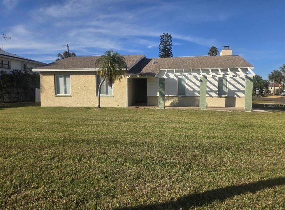 На продажу: $635,000 (3 спален, 2 ванн, 1242 Квадратных фут)