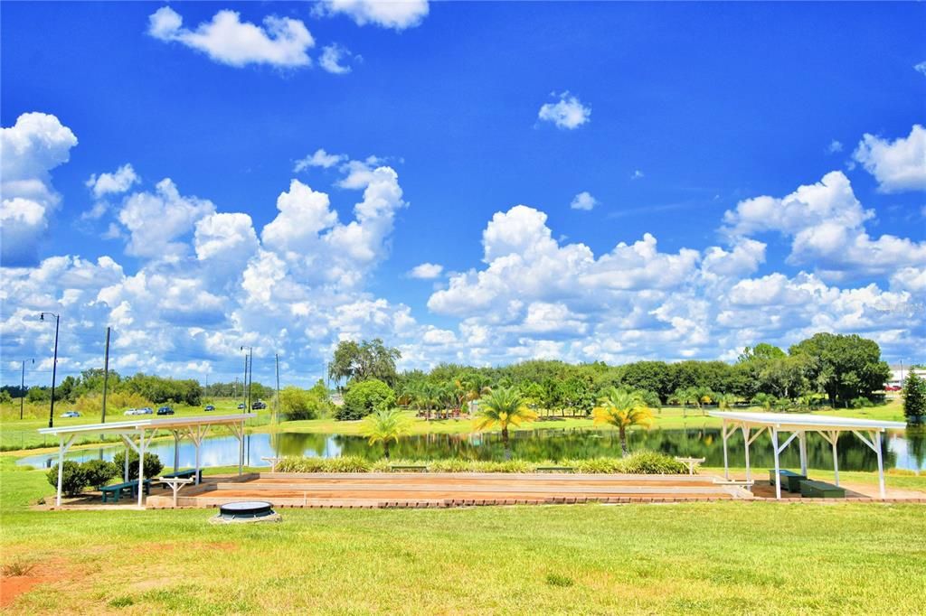 En Venta: $114,900 (1 camas, 1 baños, 812 Pies cuadrados)