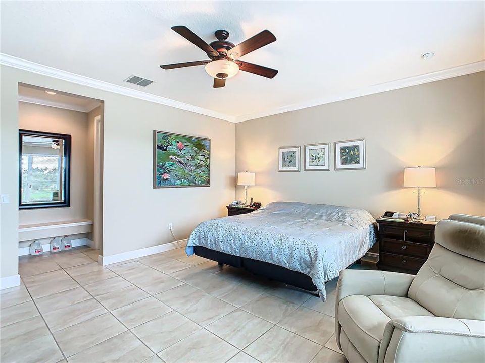 Active With Contract: $440,500 (4 beds, 3 baths, 2326 Square Feet)