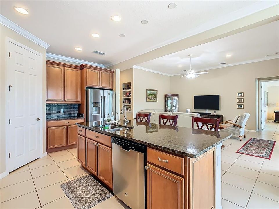 Active With Contract: $440,500 (4 beds, 3 baths, 2326 Square Feet)