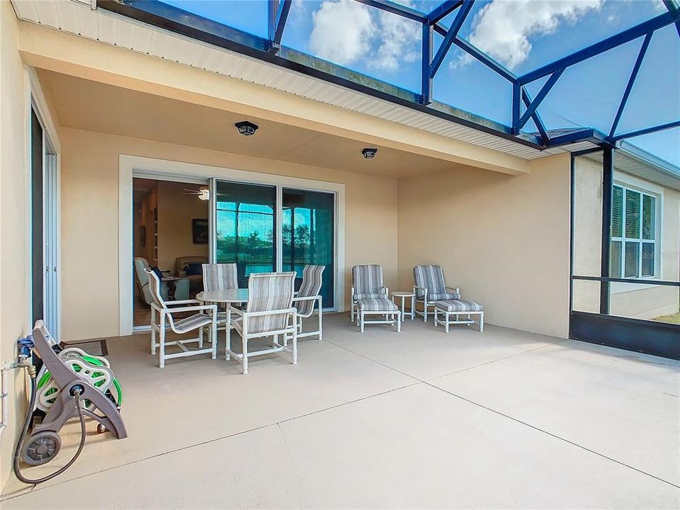 Active With Contract: $440,500 (4 beds, 3 baths, 2326 Square Feet)